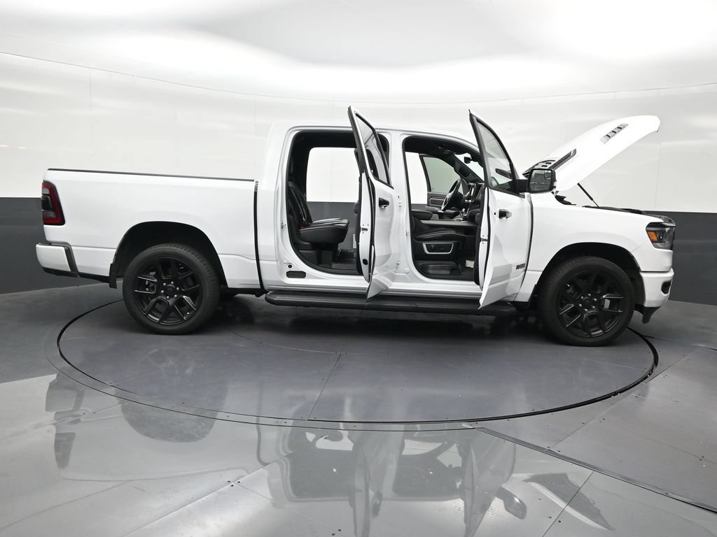 Used 2024 RAM 1500 Laramie AWD/4WD image 33