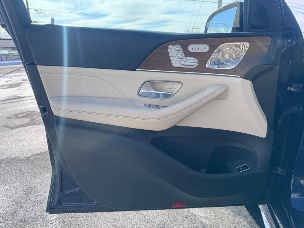 Used 2021 Mercedes-Benz GLE 450 4MATIC image 7