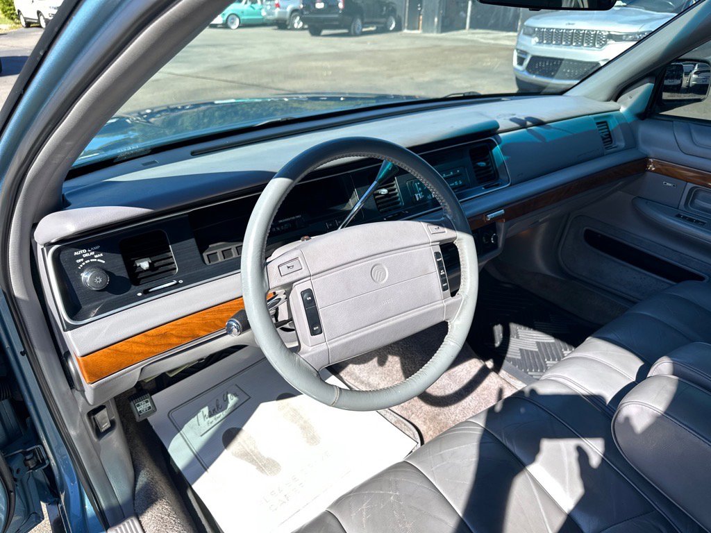 Used 1993 Mercury Grand Marquis LS image 17