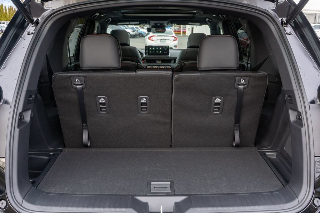 New 2026 Honda Pilot TrailSport image 13