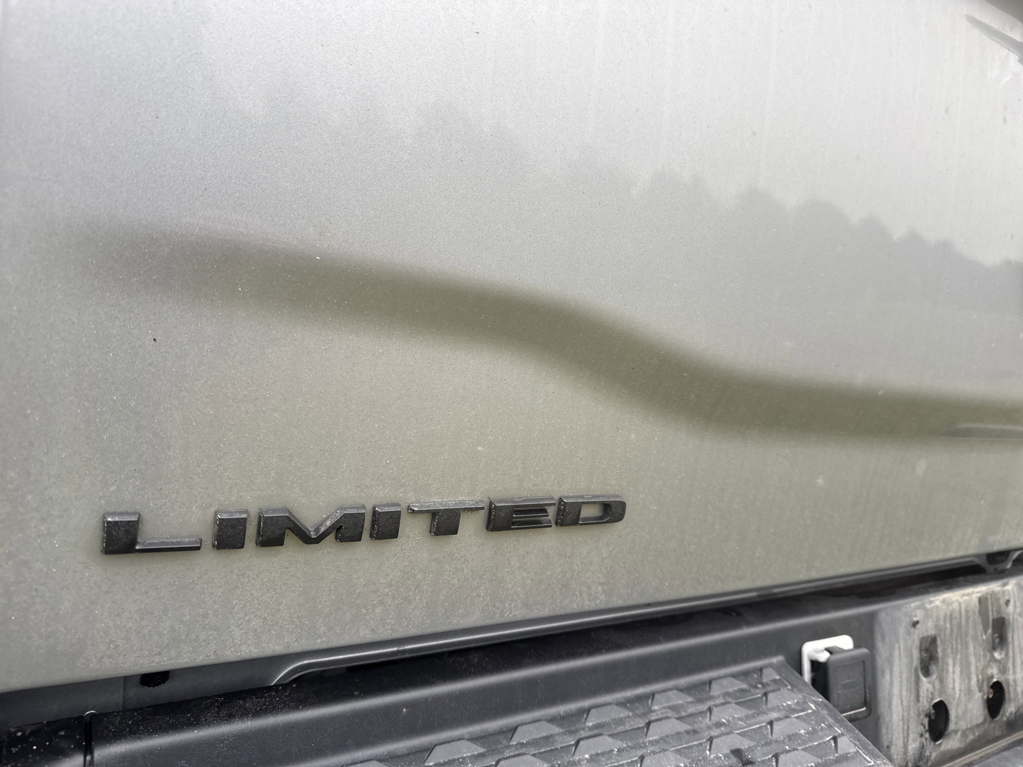 Used 2023 RAM 2500 Limited image 9