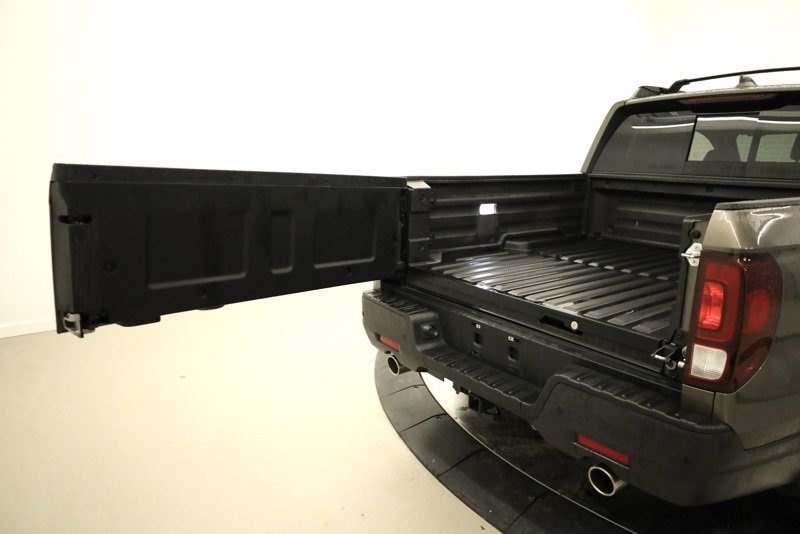 Used 2023 Honda Ridgeline RTL-E image 39