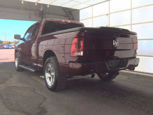 Used 2016 RAM 1500 Express RWD image 2