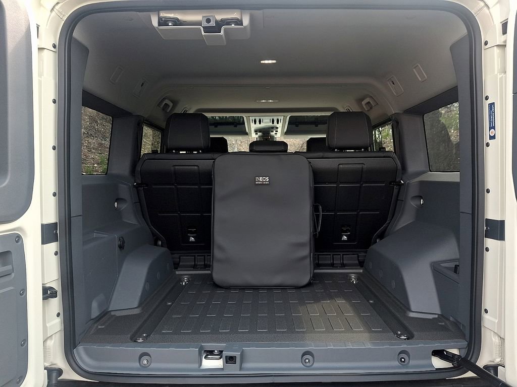 Used 2026 INEOS Grenadier Fieldmaster Edition image 27