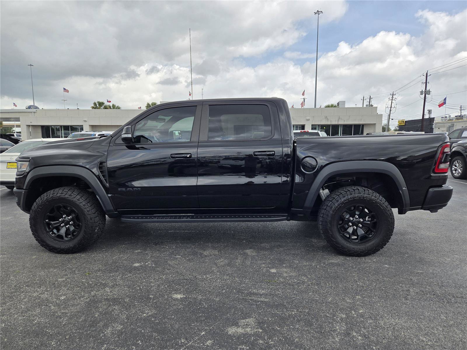 Used 2022 RAM 1500 TRX w/ TRX Level 2 Equipment Group AWD/4WD image 5