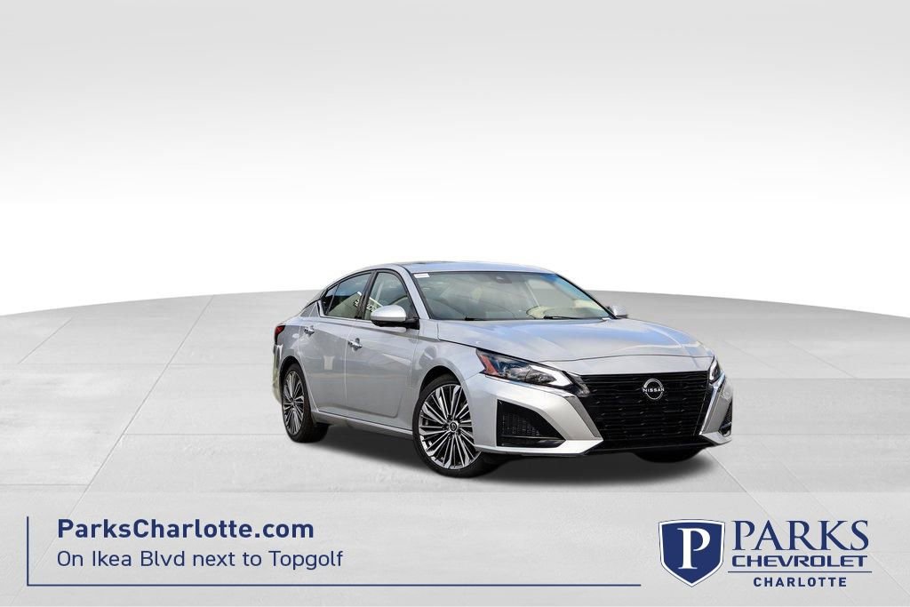 Used 2023 Nissan Altima 2.5 SL video 1