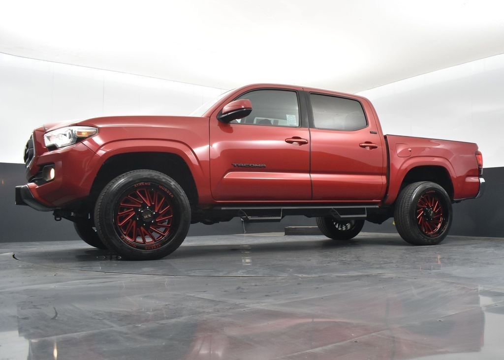 Used 2021 Toyota Tacoma SR5 image 38
