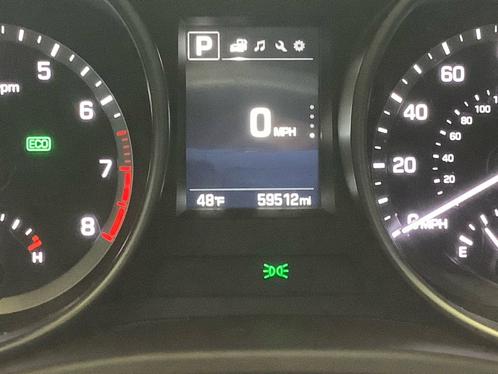 Used 2017 Hyundai Santa Fe SE image 10