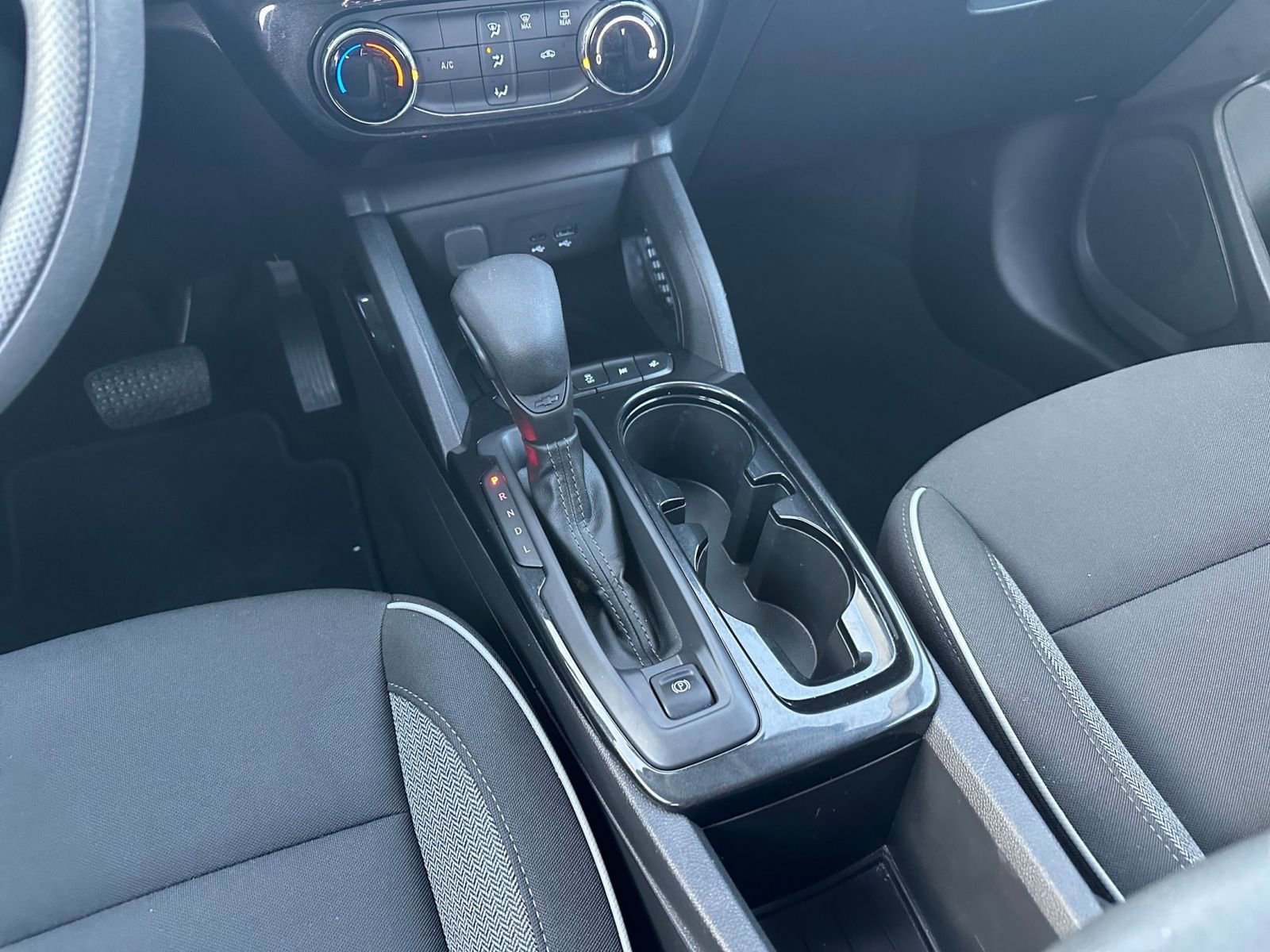 Used 2025 Chevrolet TrailBlazer LT image 39