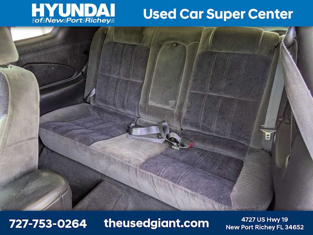 Used 2000 Chevrolet Monte Carlo LS w/ Preferred Equipment Group 1 FWD image 13