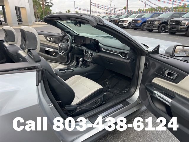 Used 2024 Ford Mustang Premium image 11