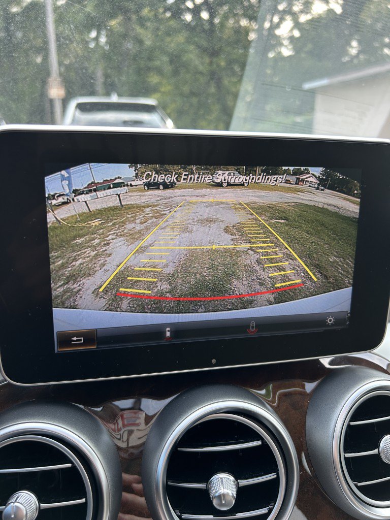 Used 2015 Mercedes-Benz C 300 4MATIC Sedan image 9