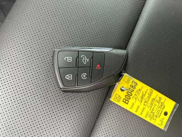 New 2026 GMC Sierra 1500 SLT w/ SLT Premium Package image 28