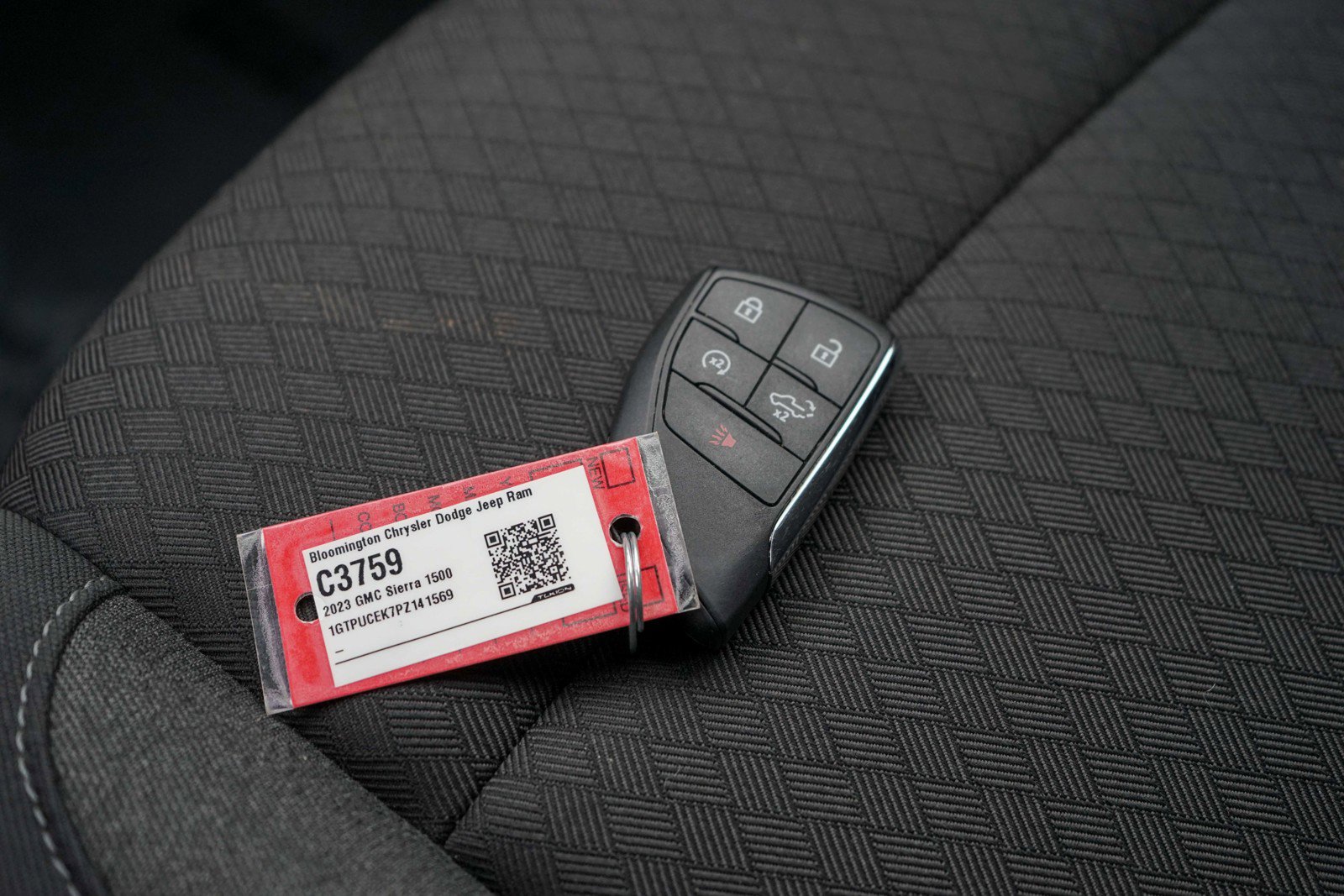 Used 2023 GMC Sierra 1500 Elevation image 23