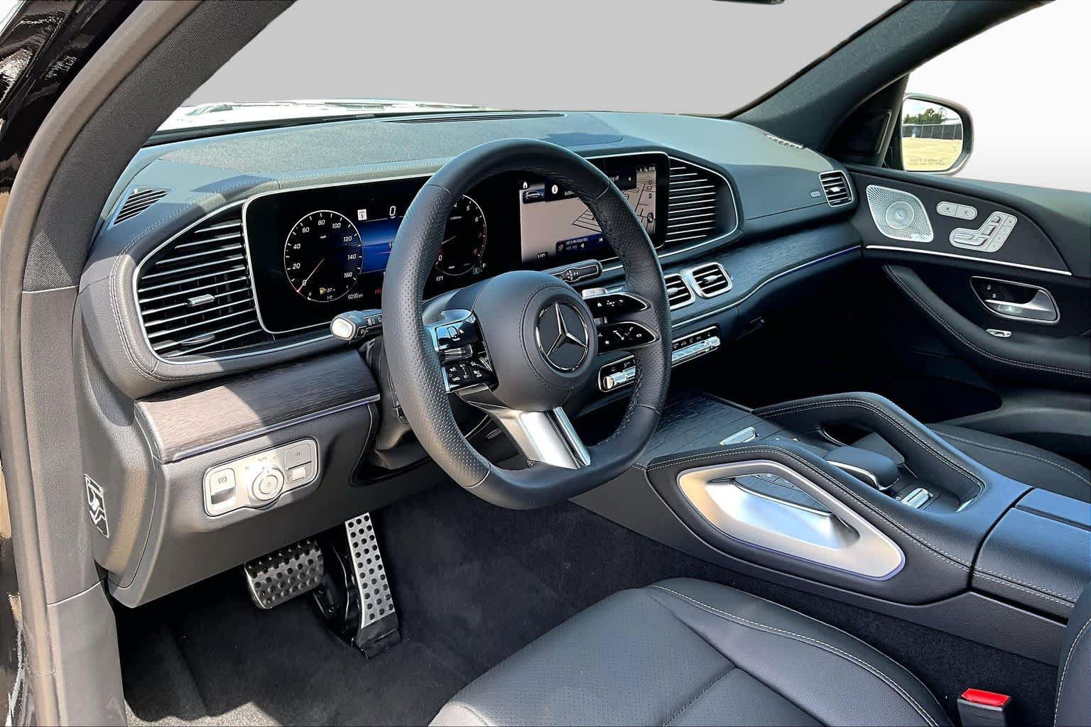 Used 2026 Mercedes-Benz GLS 450 4MATIC image 18