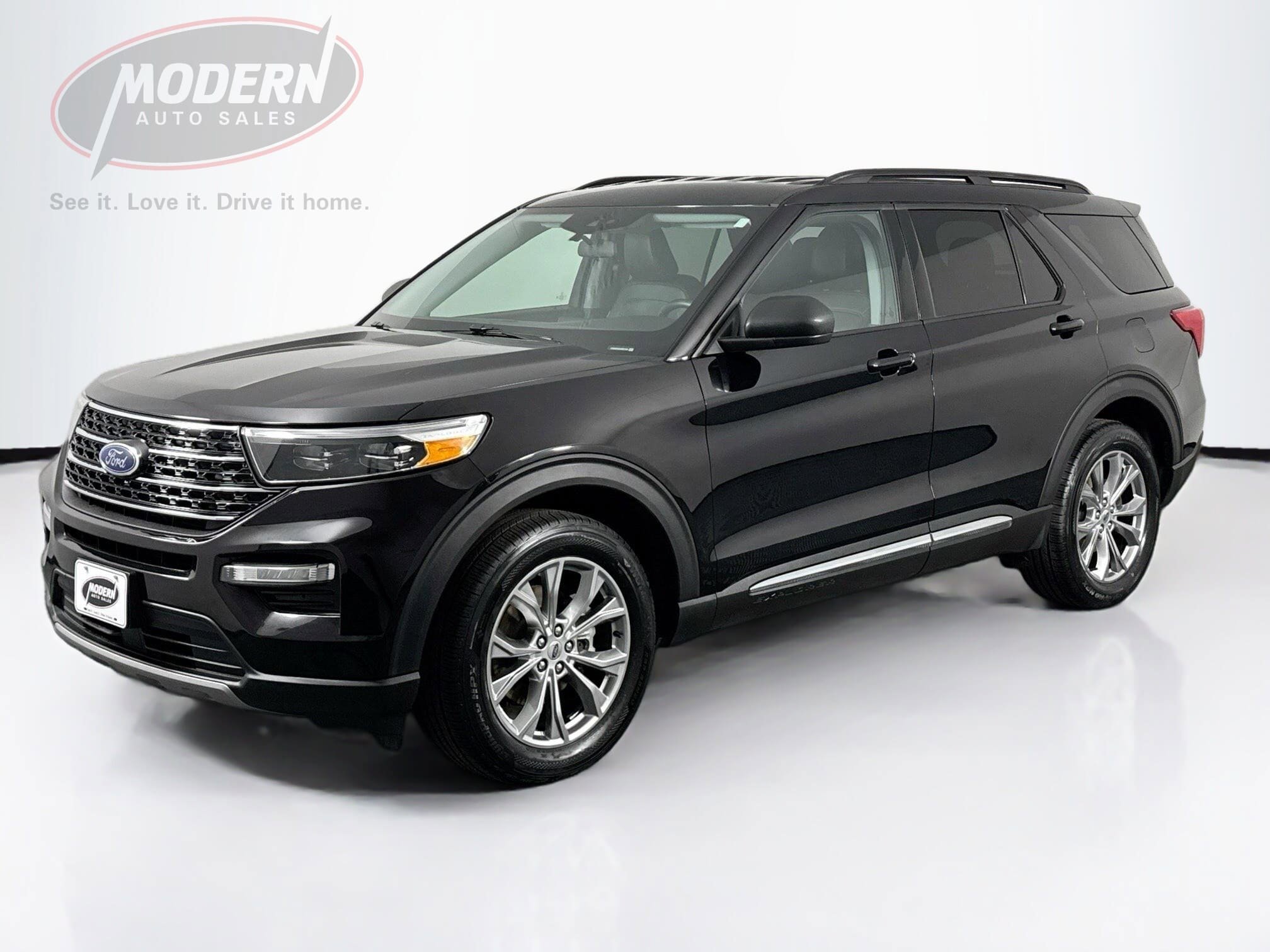 Used 2021 Ford Explorer XLT w/ Equipment Group 202A AWD/4WD video 1