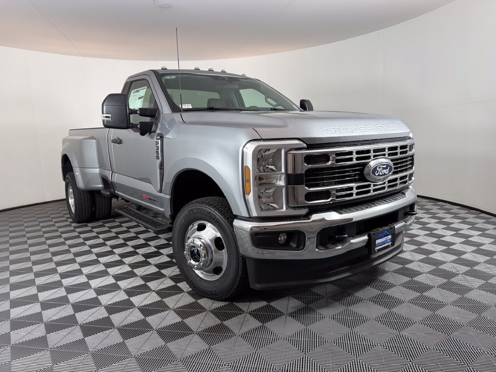 New 2027 Ford F350 XLT w/ 360-Degree Camera Package