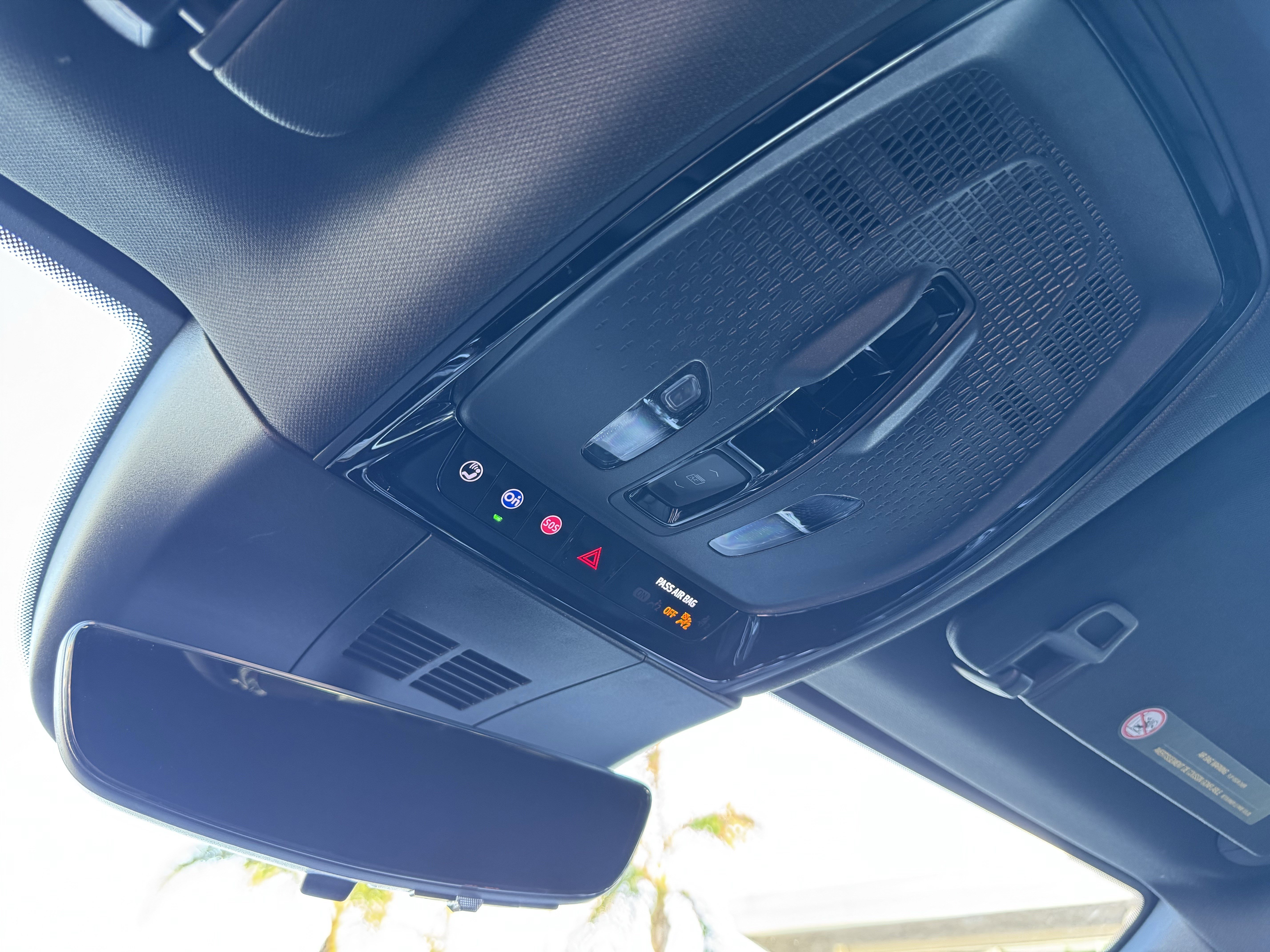 Used 2024 Cadillac Lyriq Luxury w/ LPO, Floor Liner Package image 30