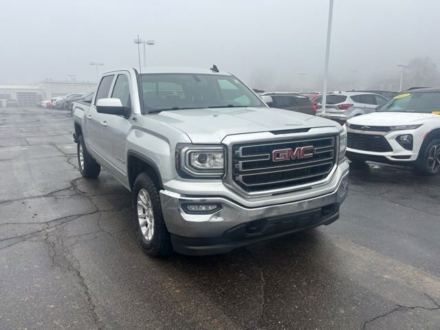 Used 2018 GMC Sierra 1500 SLE w/ SLE Value Package image 3