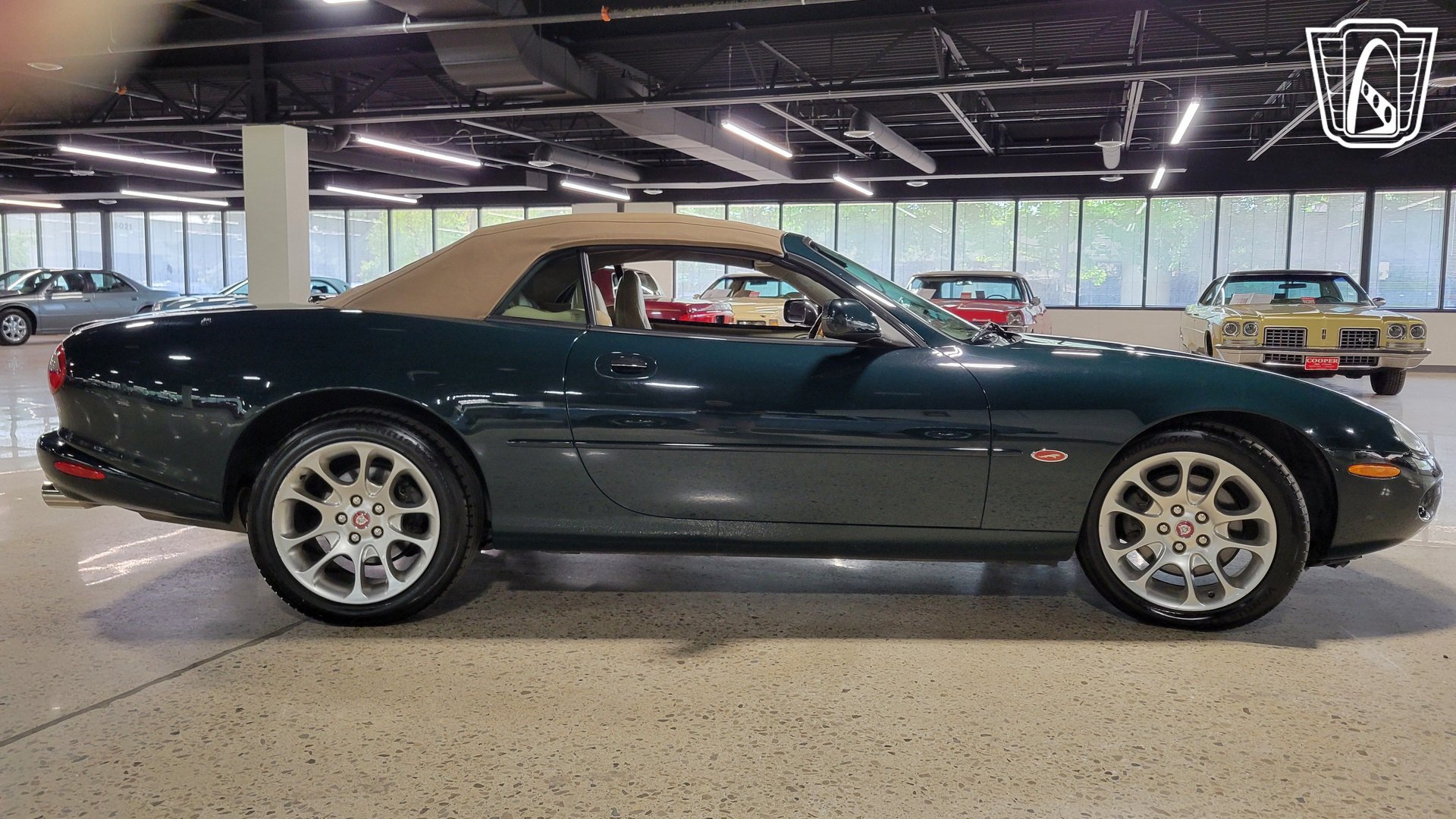 Used 2000 Jaguar XK8 Convertible RWD image 39