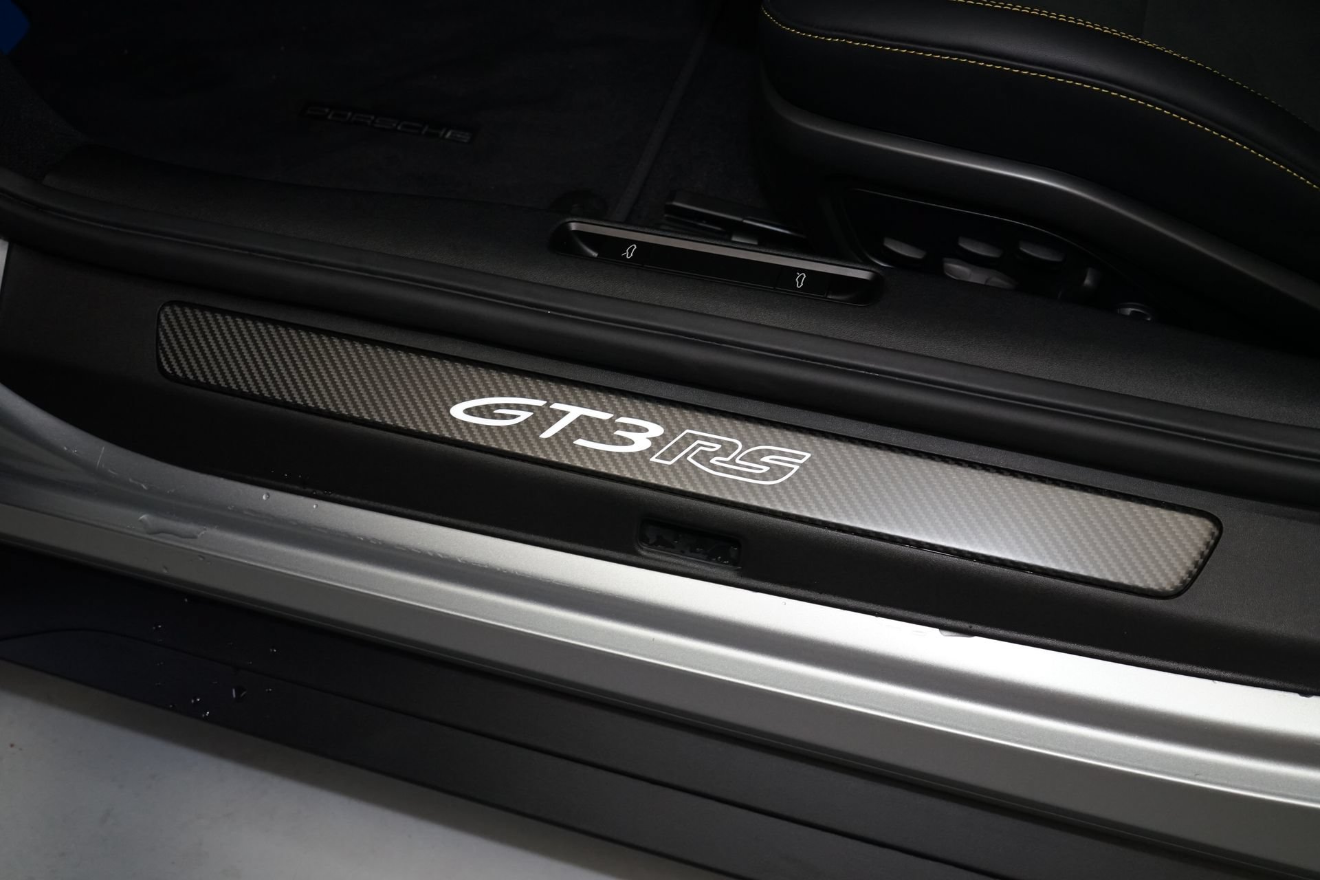 Used 2025 Porsche 911 GT3 RS RWD image 29