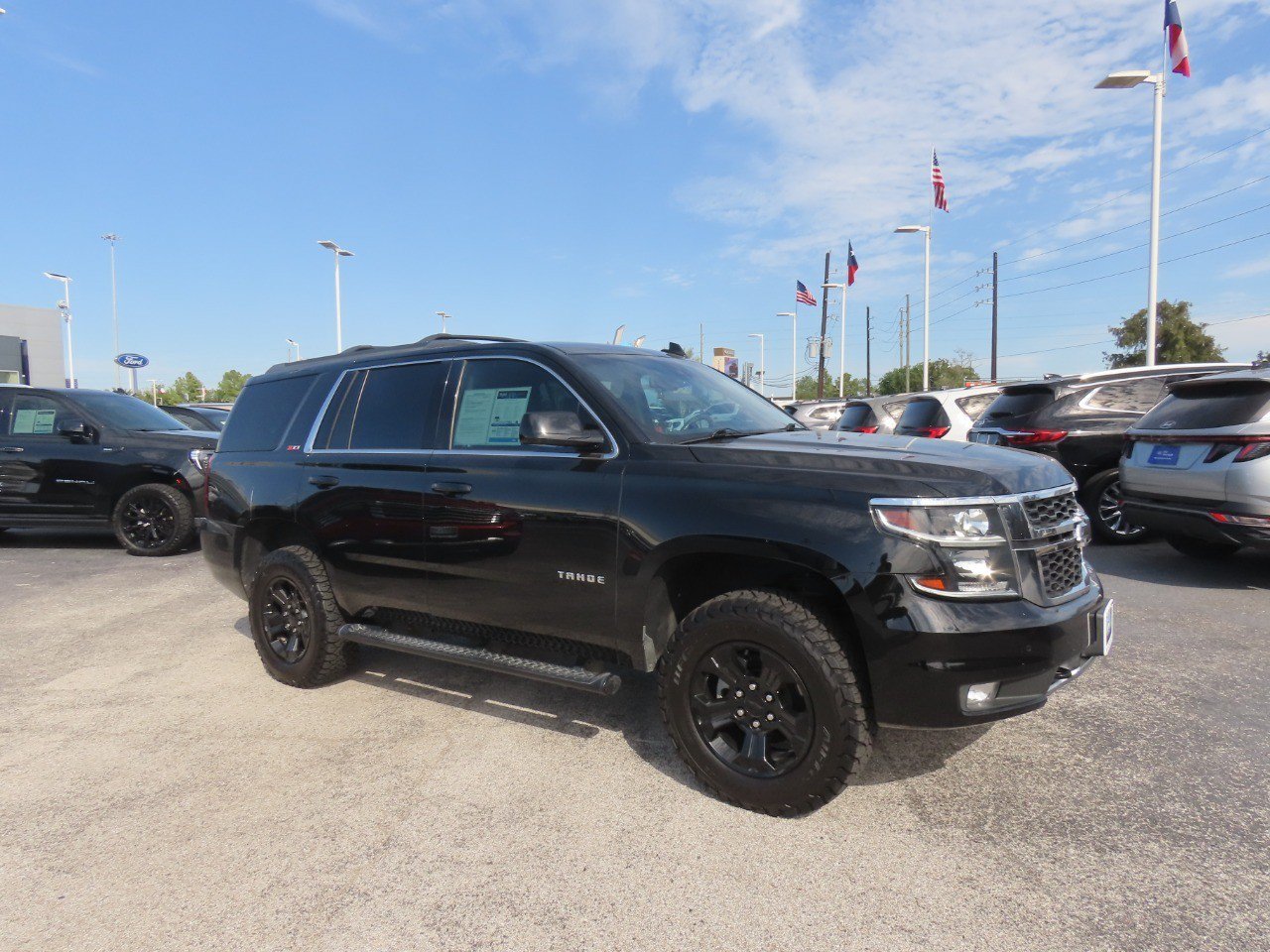 Used 2018 Chevrolet Tahoe LT w/ Z71 Midnight Edition AWD/4WD image 7