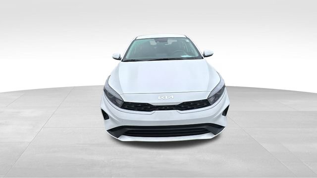 Used 2024 Kia Forte LXS image 7