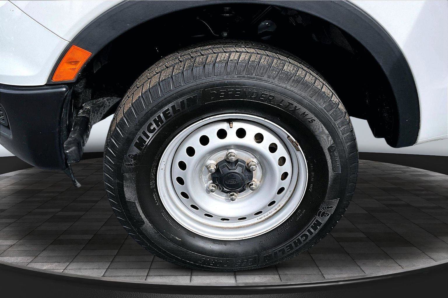 Used 2021 Ford Ranger XL image 36