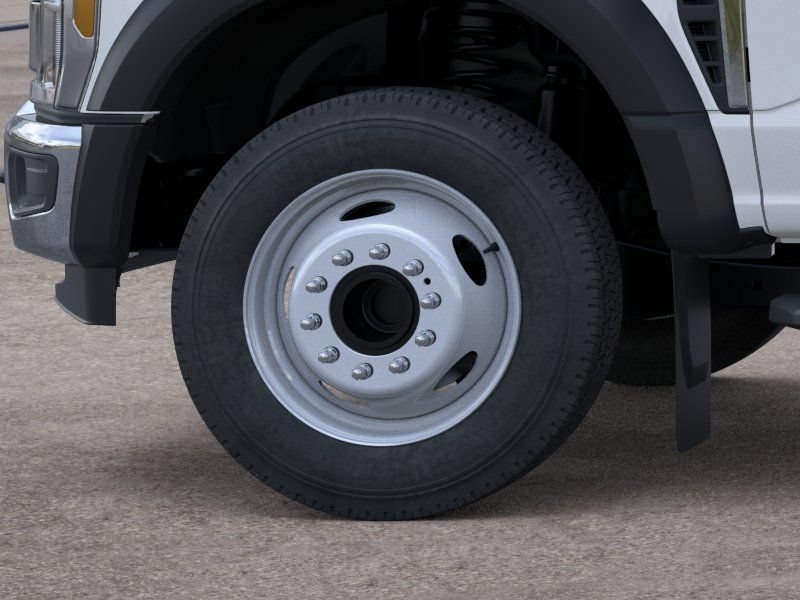 New 2026 Ford F550 2WD Regular Cab Super Duty image 19