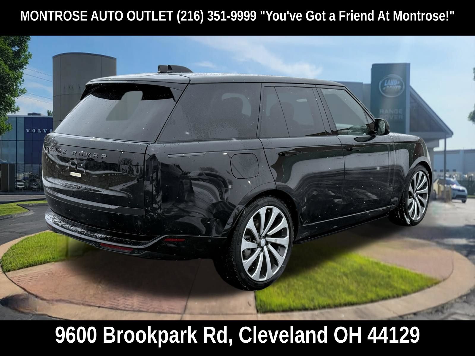 New 2025 Land Rover Range Rover SE AWD/4WD image 6