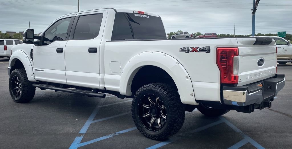 Used 2018 Ford F250 XLT AWD/4WD image 4