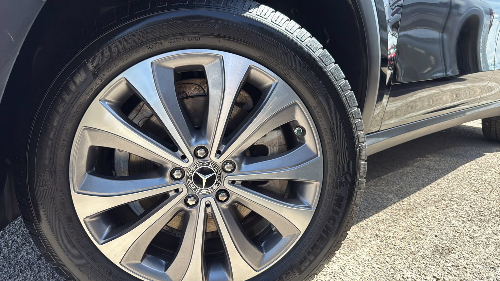 Used 2020 Mercedes-Benz GLE 350 4MATIC w/ Premium Package image 30