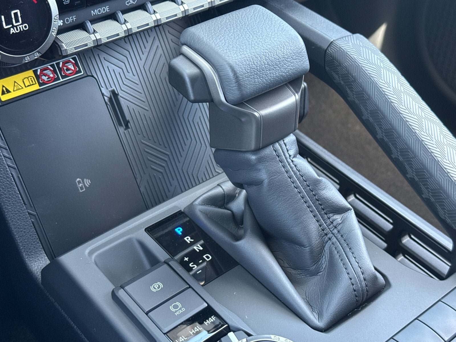 New 2026 Toyota 4Runner Limited AWD/4WD image 25