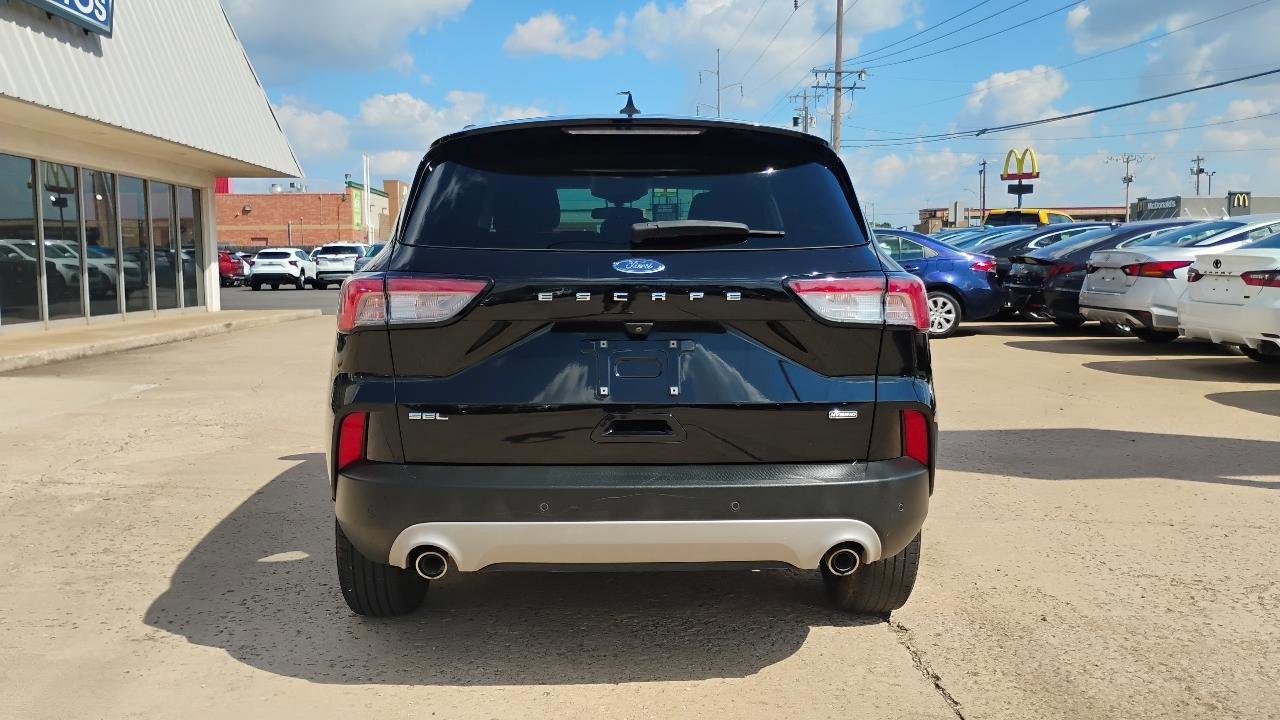 Used 2021 Ford Escape SEL image 7