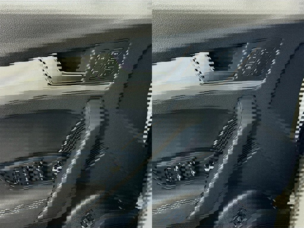 Used 2022 Audi Q5 2.0T Premium Plus w/ Premium Plus Package image 12