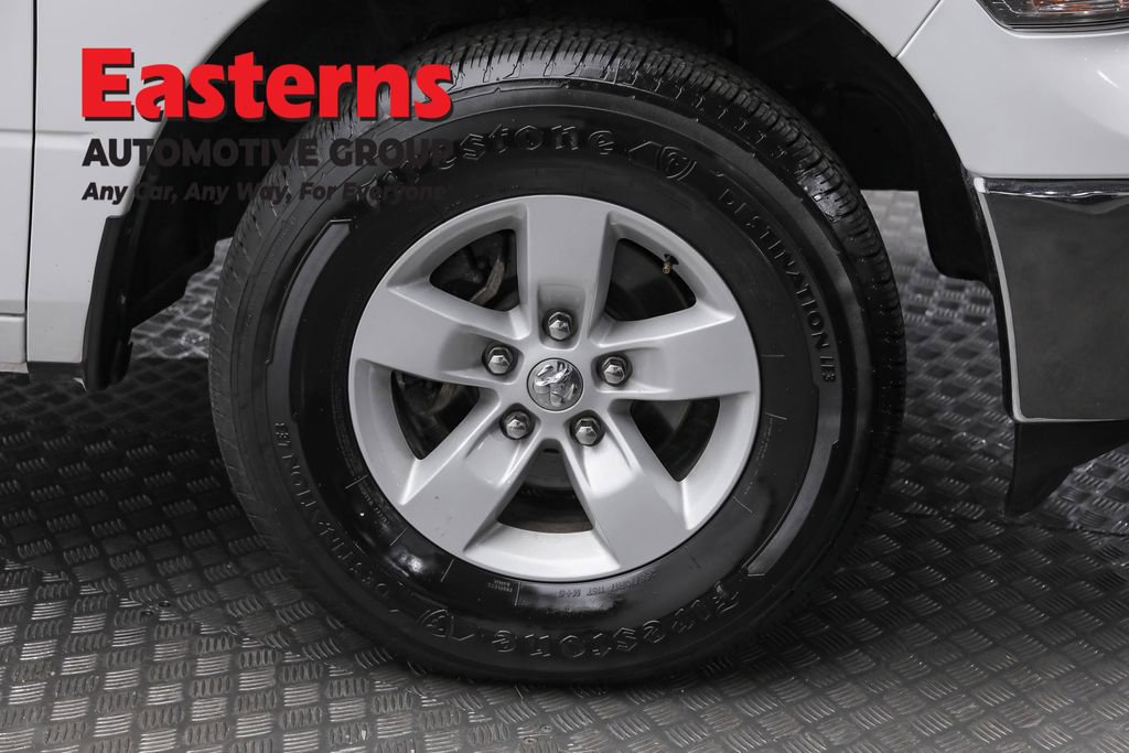 Used 2024 RAM 1500 Classic SLT image 29