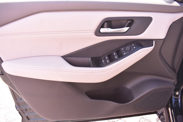 New 2026 Nissan Rogue Dark Armor AWD/4WD image 11