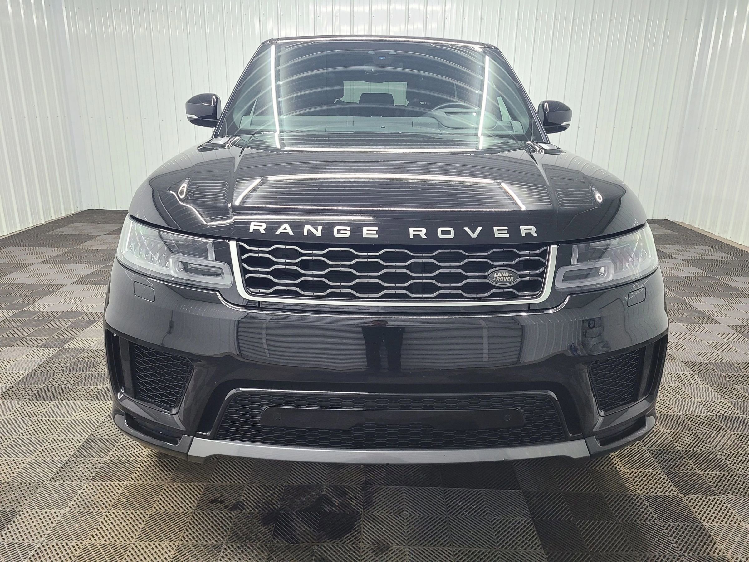 Used 2020 Land Rover Range Rover Sport HSE image 6