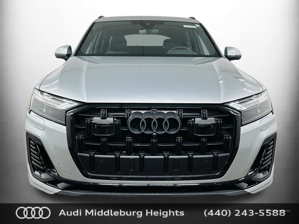 Certified 2025 Audi Q7 2.0T Premium w/ Convenience Plus Package AWD/4WD image 2