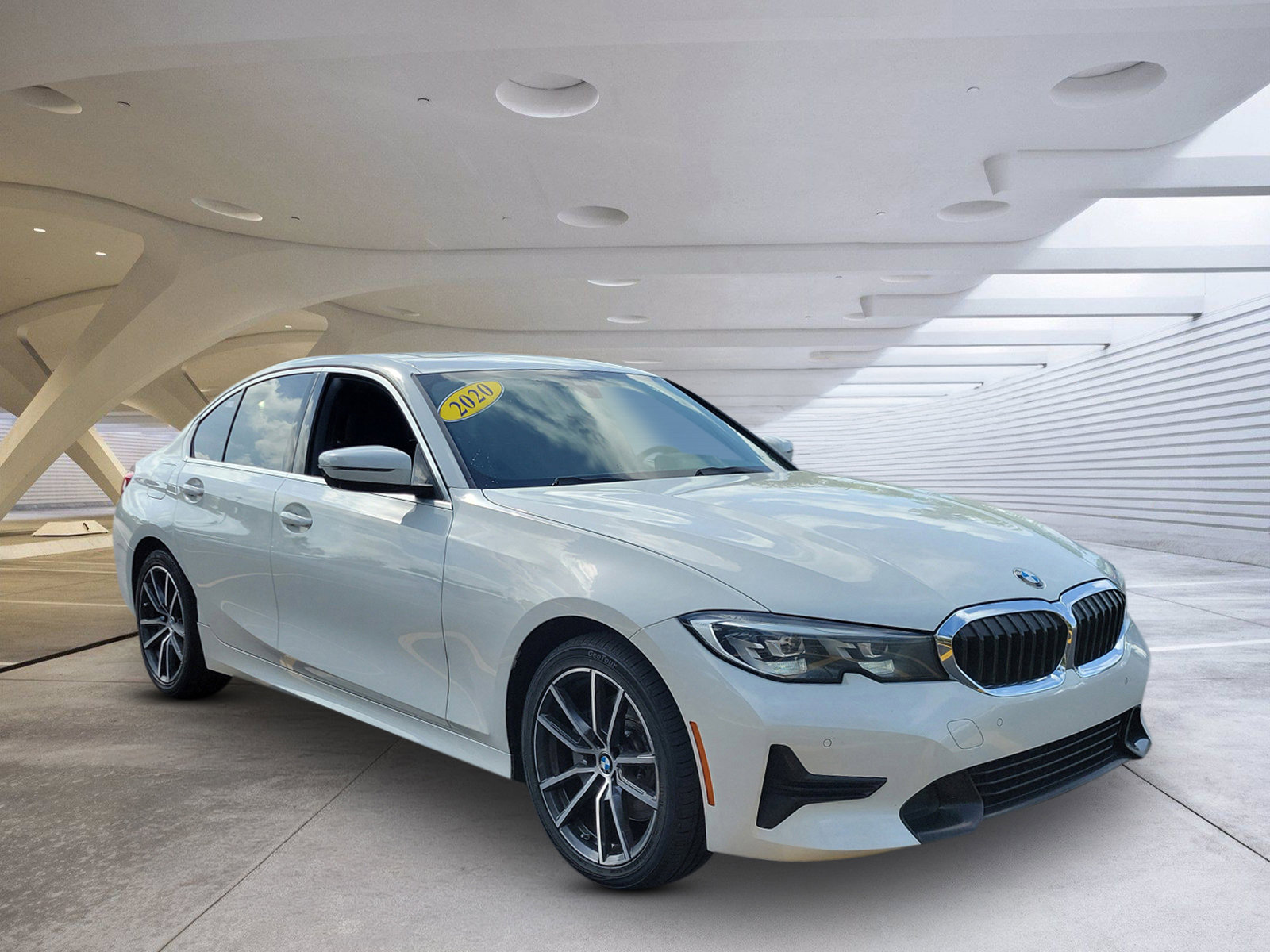 Used 2020 BMW 330i Sedan w/ Driving Assistance Package image 1