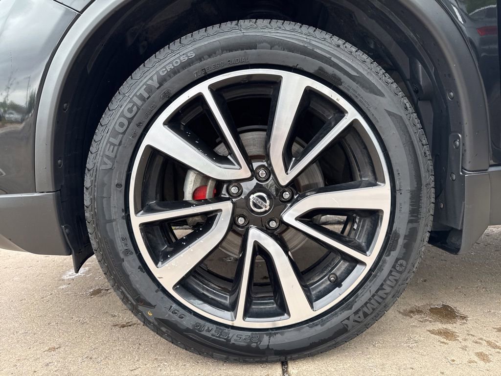 Used 2019 Nissan Rogue SL w/ Premium Package AWD/4WD image 27