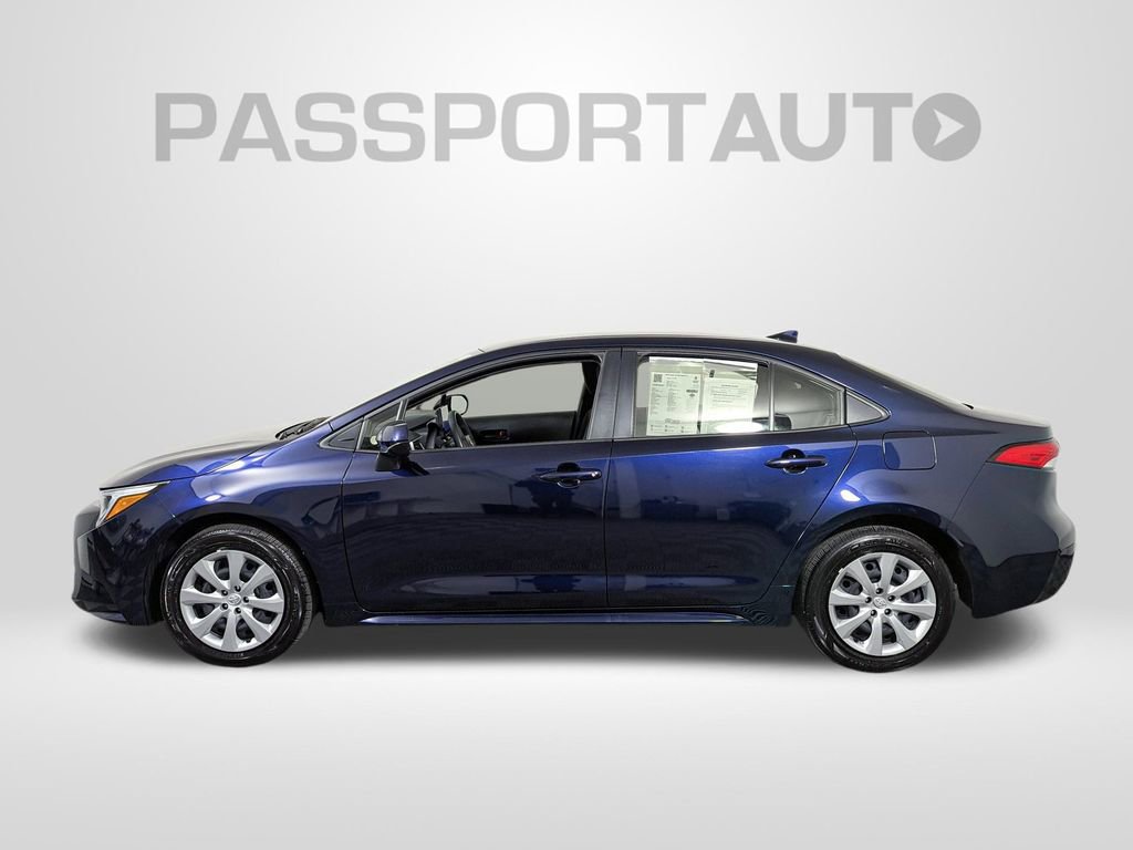 Certified 2025 Toyota Corolla LE image 2