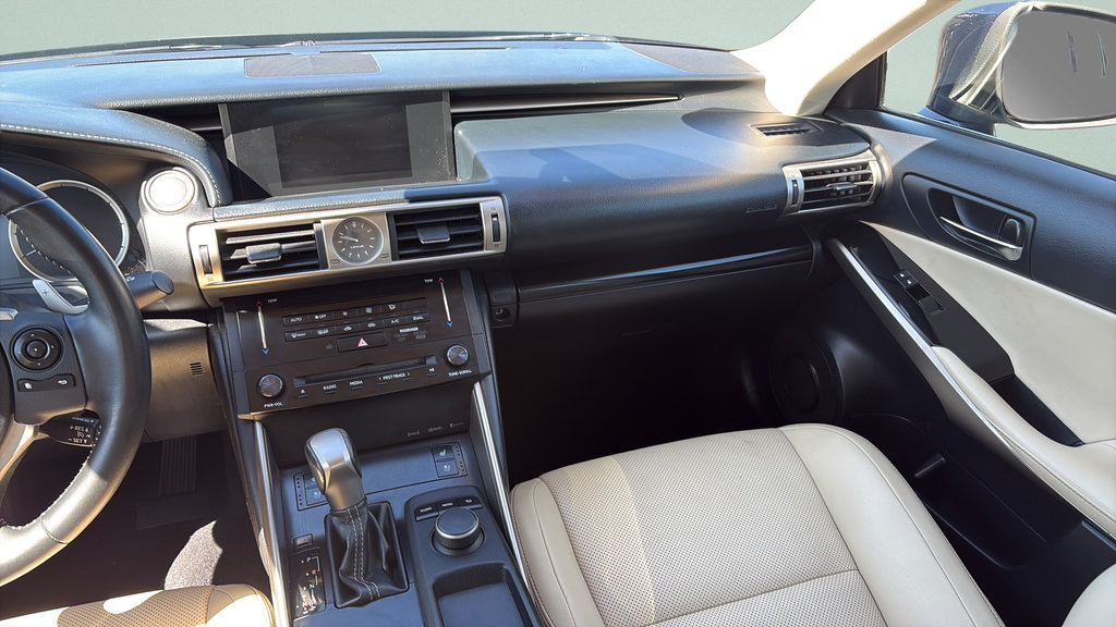Used 2014 Lexus IS 250 AWD w/ Premium Package image 14