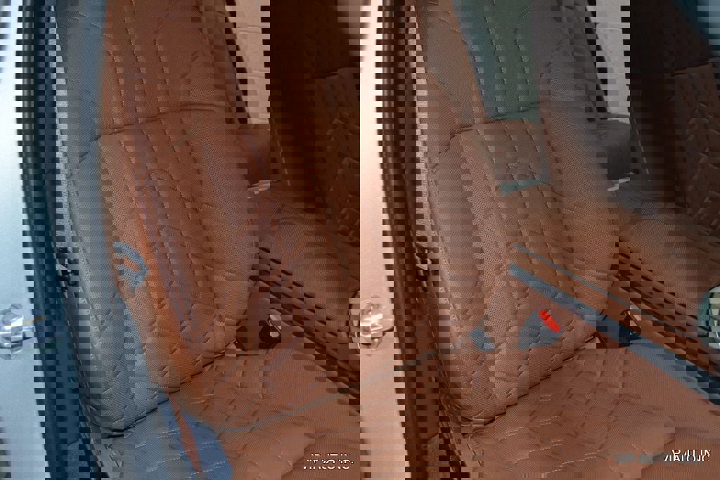 Used 2024 BMW i7 eDrive50 image 16