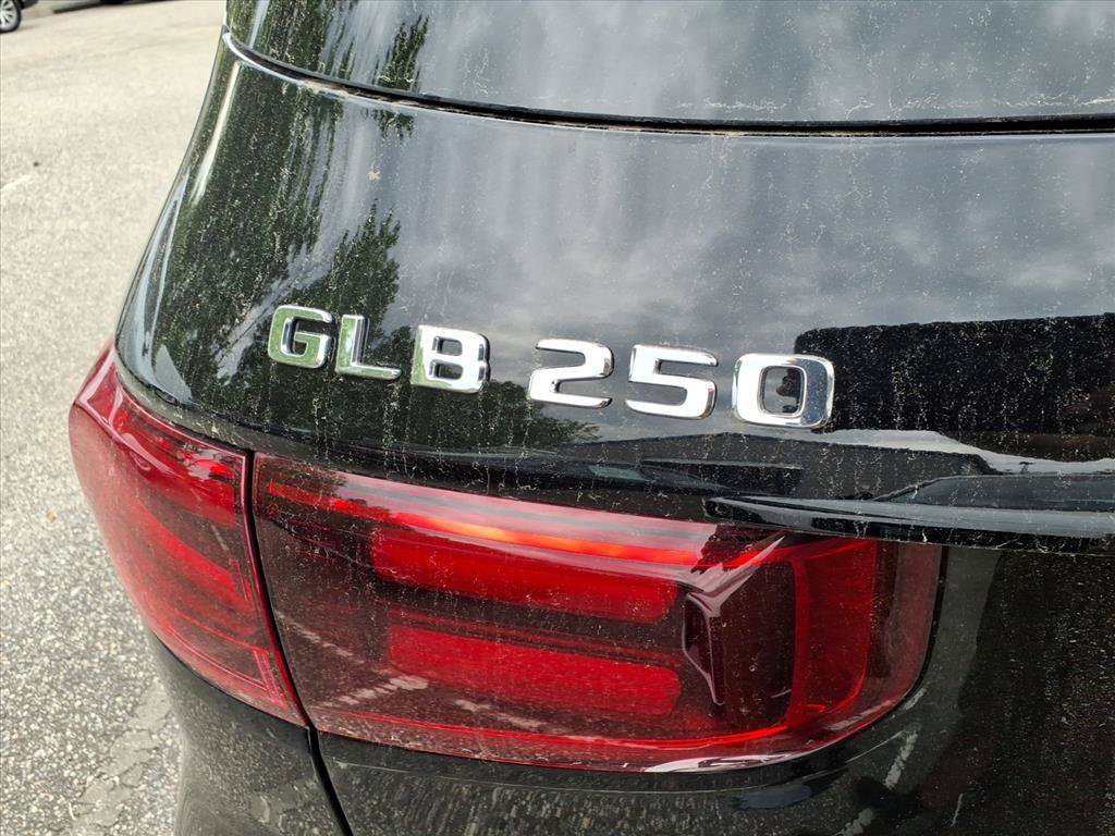 New 2026 Mercedes-Benz GLB 250 image 27