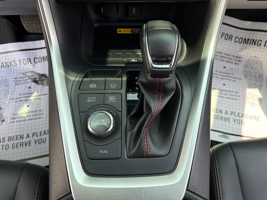 Used 2022 Toyota RAV4 XSE w/ Weather Package AWD/4WD image 36