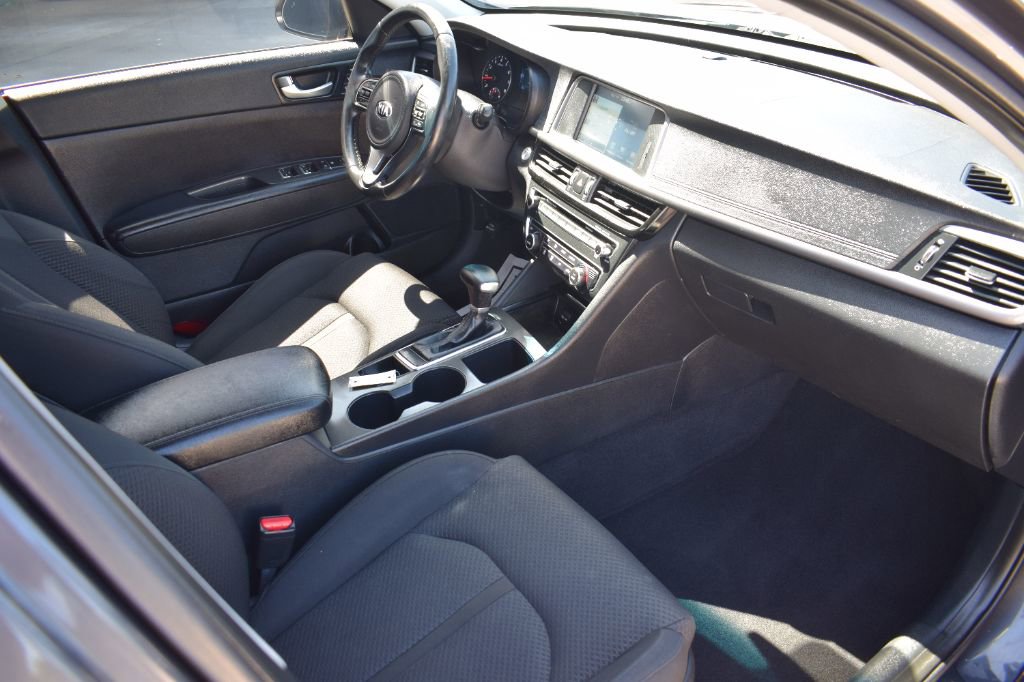 Used 2016 Kia Optima LX w/ Technology Package FWD image 8