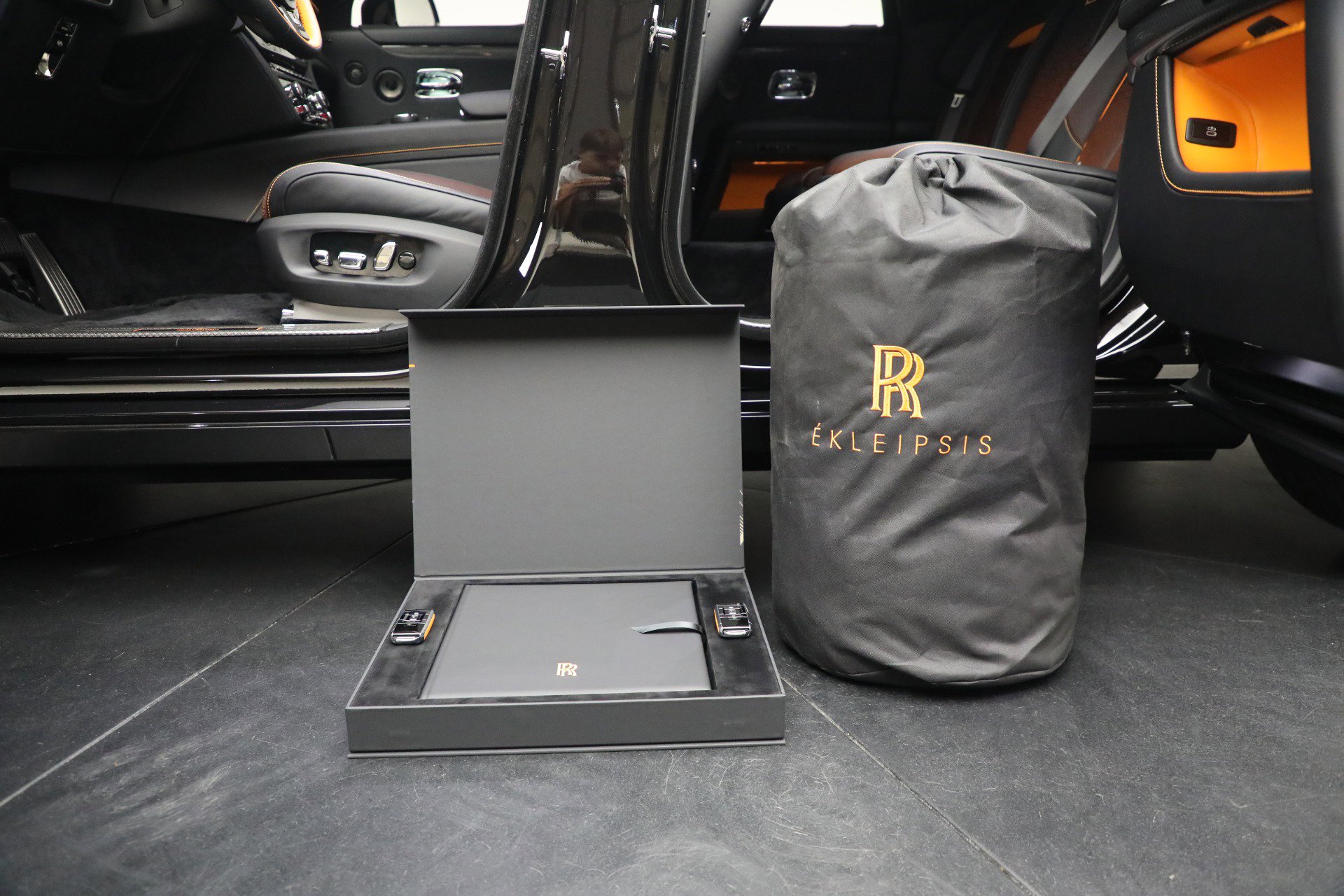 Certified 2024 Rolls-Royce Ghost Black Badge image 43