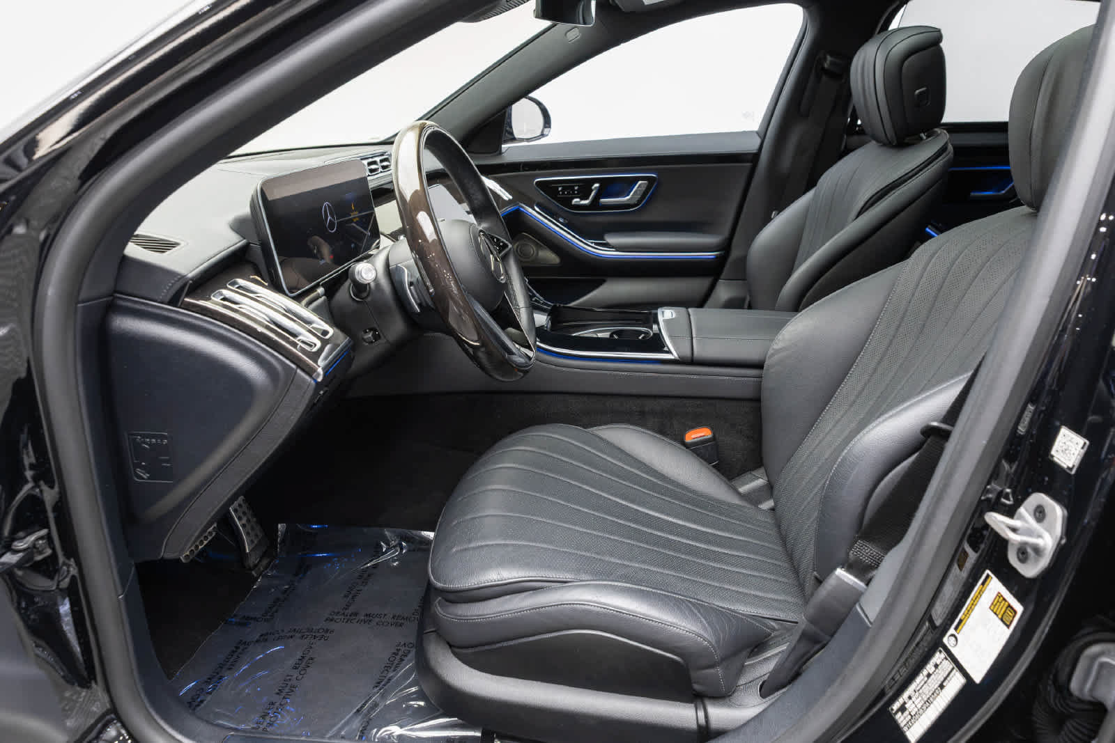 Used 2023 Mercedes-Benz S 500 4MATIC w/ AMG Line image 12