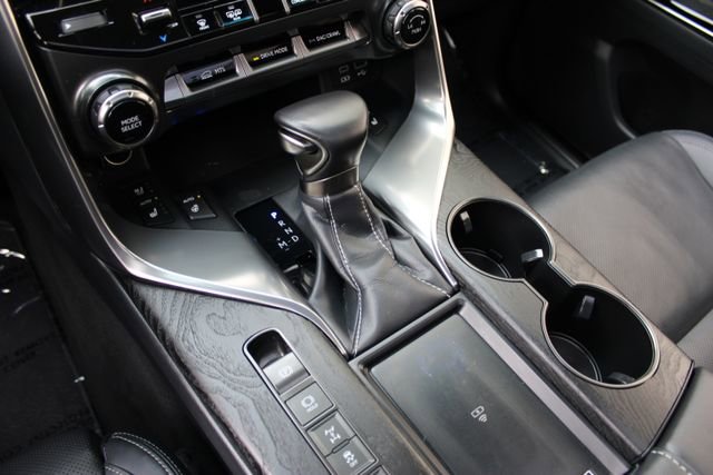 Used 2024 Lexus LX 600 4WD w/ Appearance Package image 22